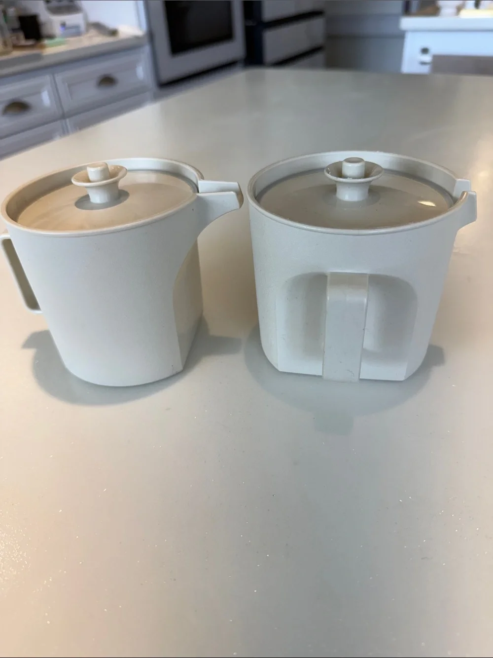 Vintage Tupperware Cream Ivory Sugar and Creamer Set with Lids